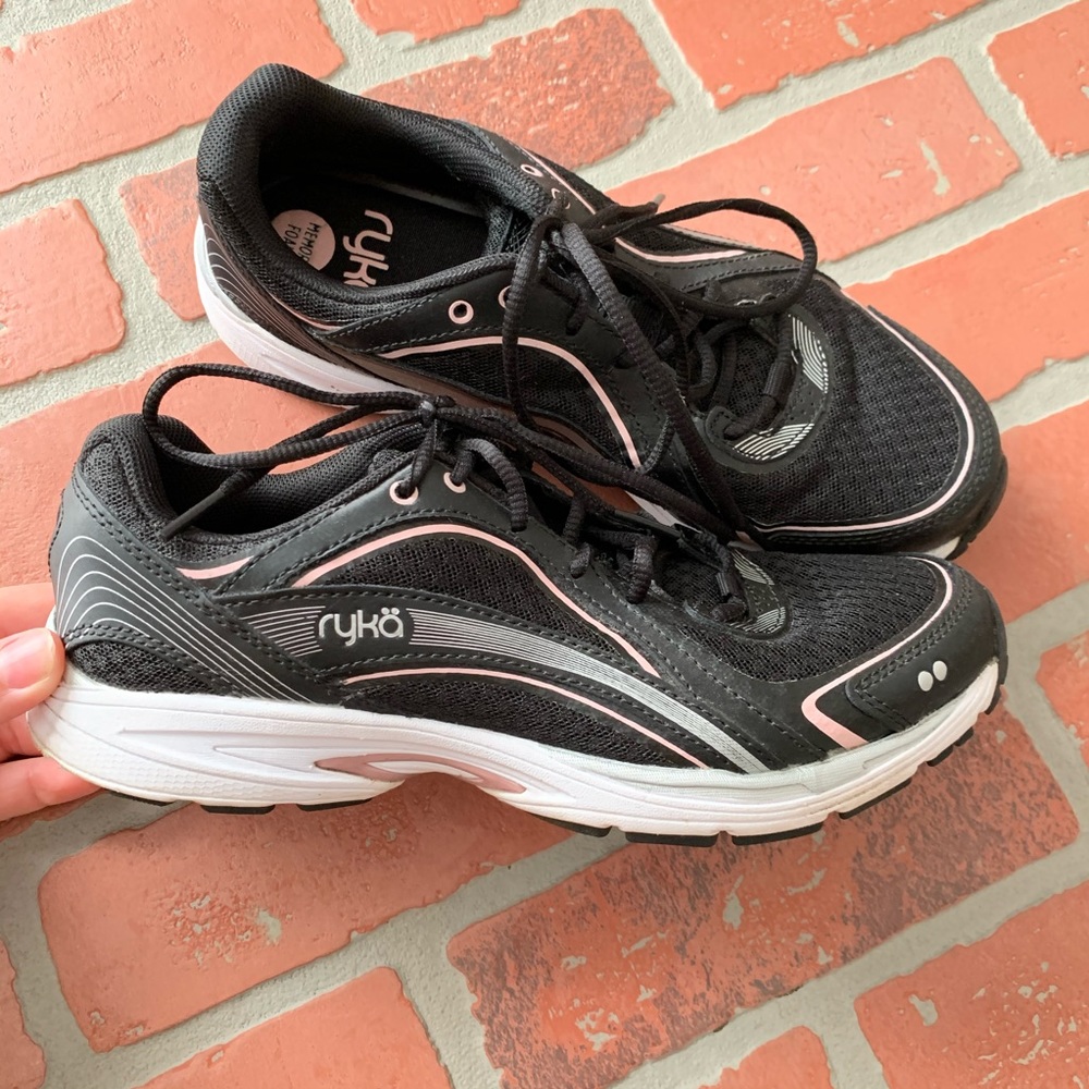Ryka Memory Foam Black Women’s 6.5 Athletic Shoes